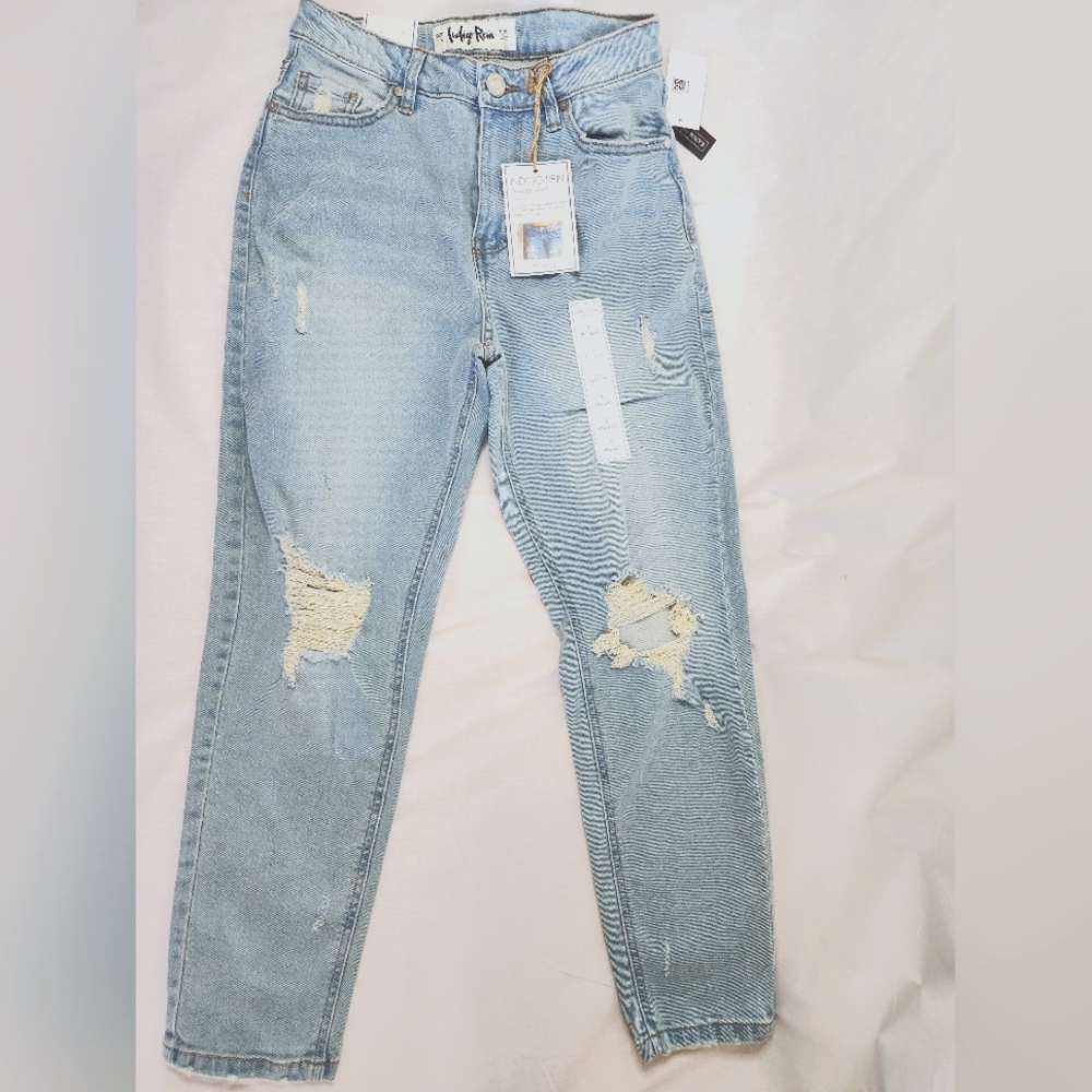 NWT Indigo Rein Mom Fit Jeans Juniors Size 3 - Picture 1 of 4